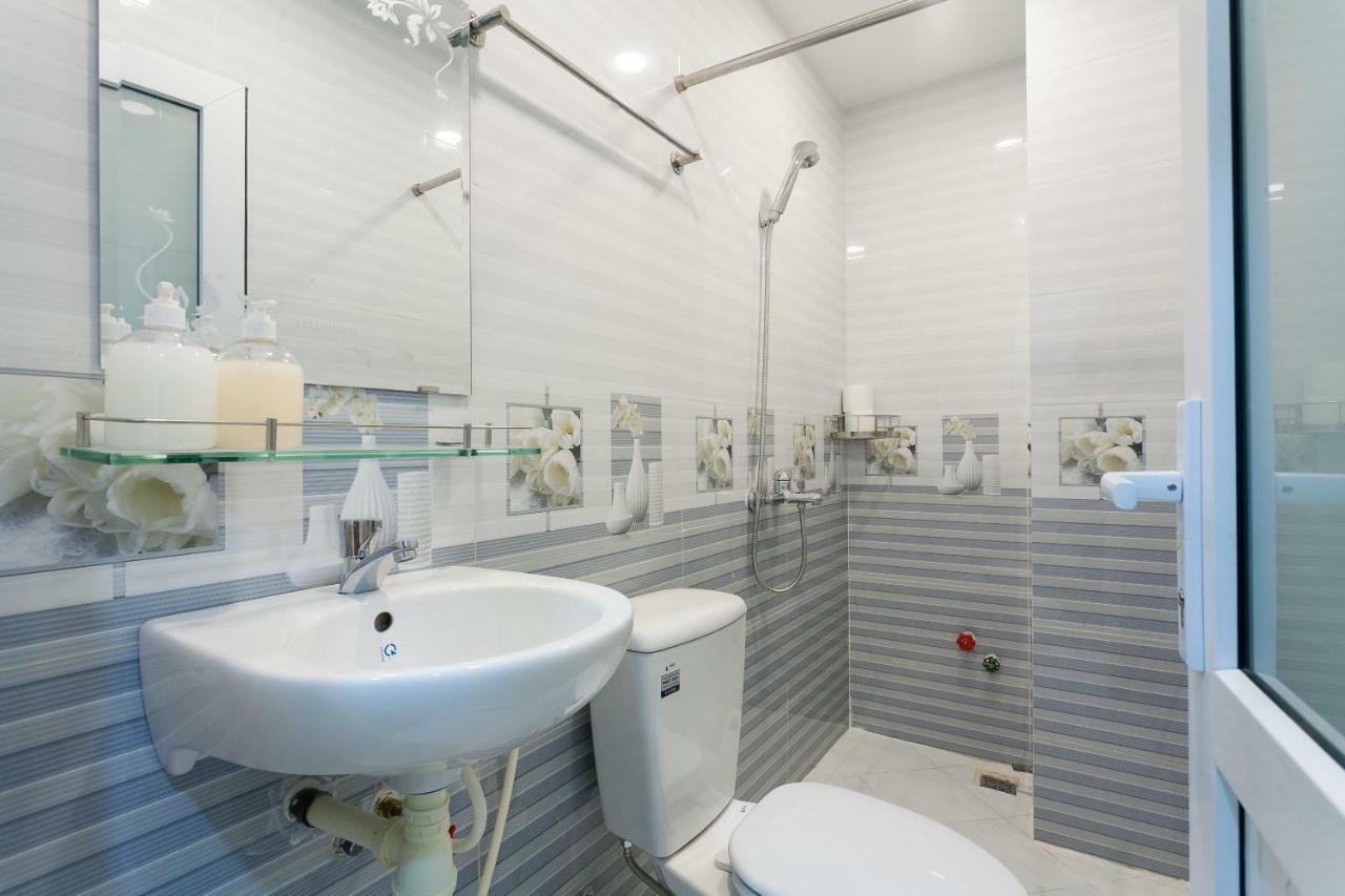 Auhome Minimalist Apartment Ho Şi Min Dış mekan fotoğraf
